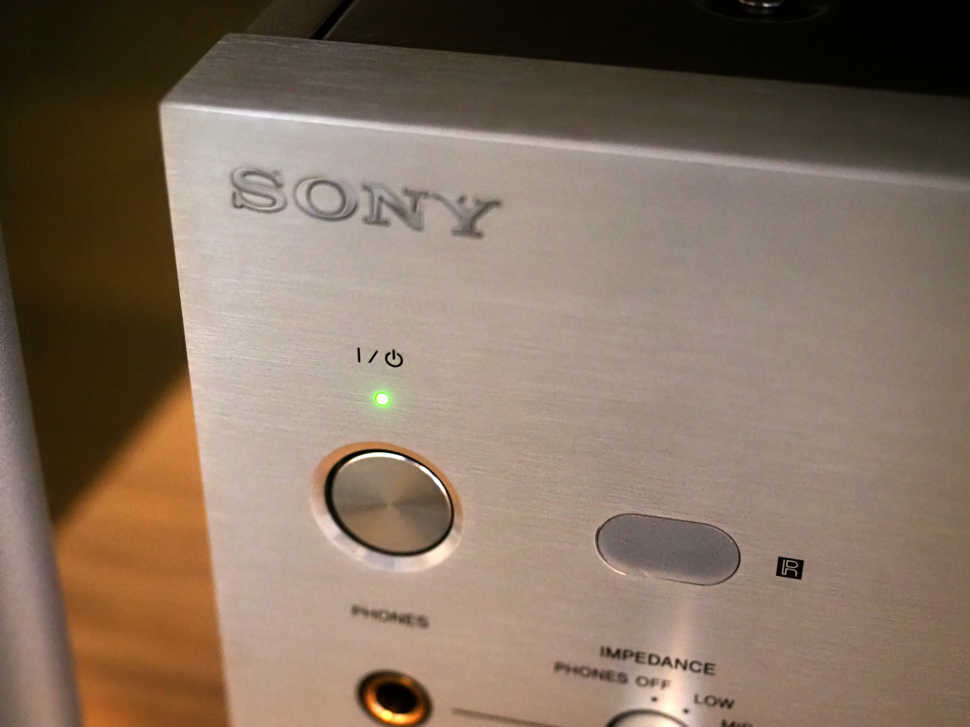 SONY ステレオアンプ TA-A1ES のレビュー | iPentec