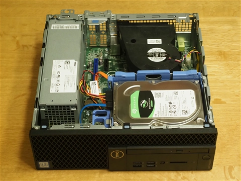 DELL OPTIPLEX 3060 (スモールフォームファクター) のレビュー:画像9