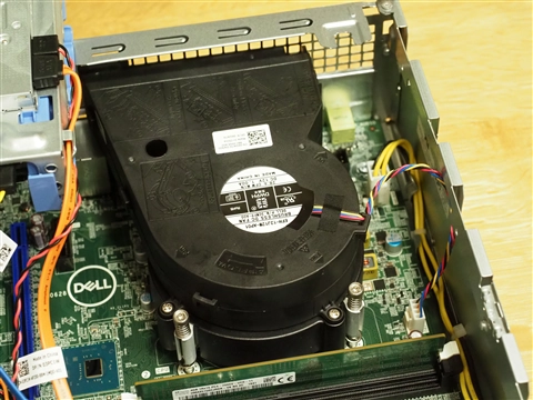 DELL OPTIPLEX 3060 (スモールフォームファクター) のレビュー:画像16