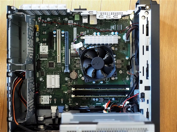 DELL Precision 3650 Tower のレビュー:画像28