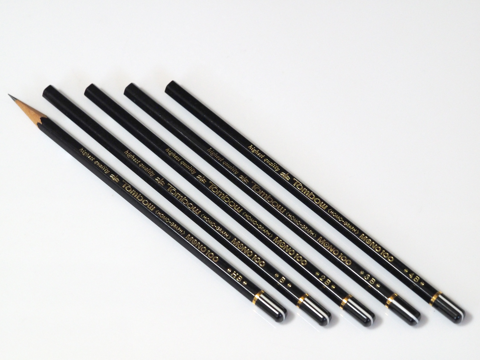 トンボ鉛筆 (TOMBOW) mono 100 鉛筆 のレビュー:画像1