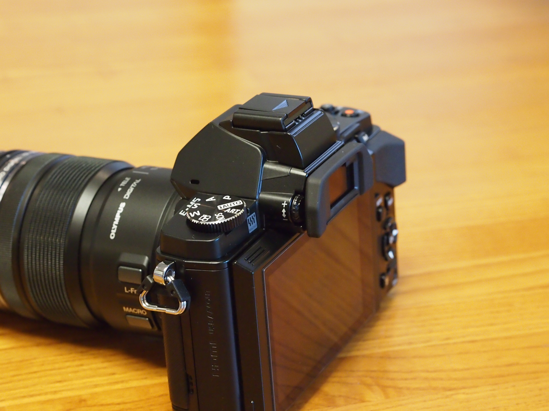 OLYMPUS OM-D E-M5 のレビュー | iPentec