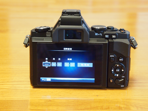 OLYMPUS OM-D E-M5 の初期設定:画像5