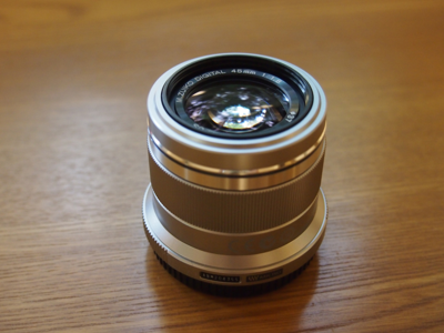 OLYMPUS M.ZUIKO DIGITAL 45mm F1.8 のレビュー:画像2