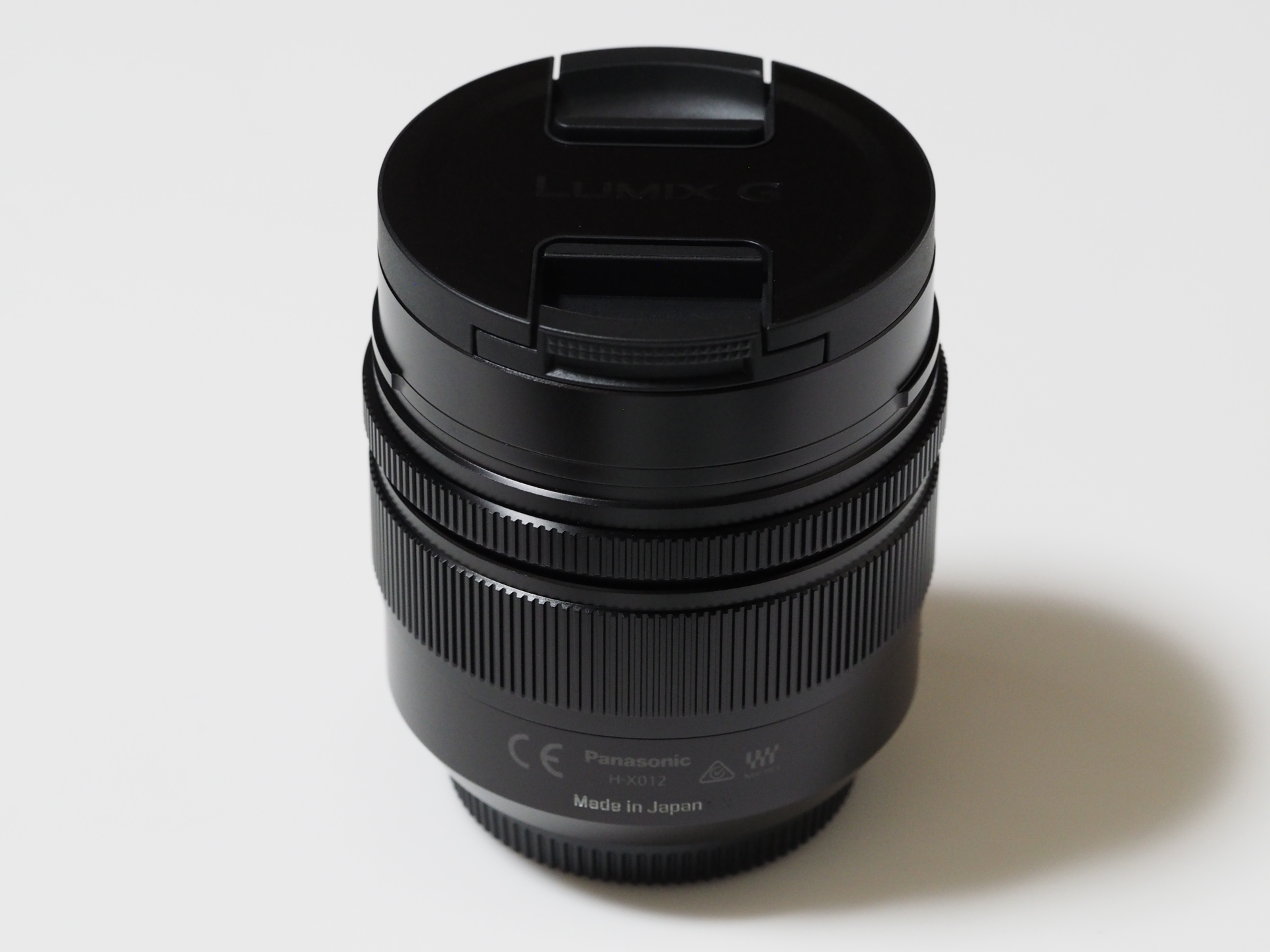 Panasonic LEICA DG SUMMILUX 12mm/F1.4 ASPH. H-X012 のレビュー