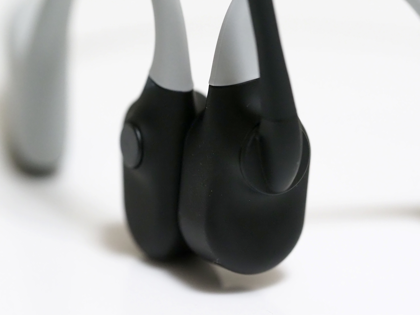 AfterShokz OpenComm (骨伝導 ワイヤレスヘッドセット) の