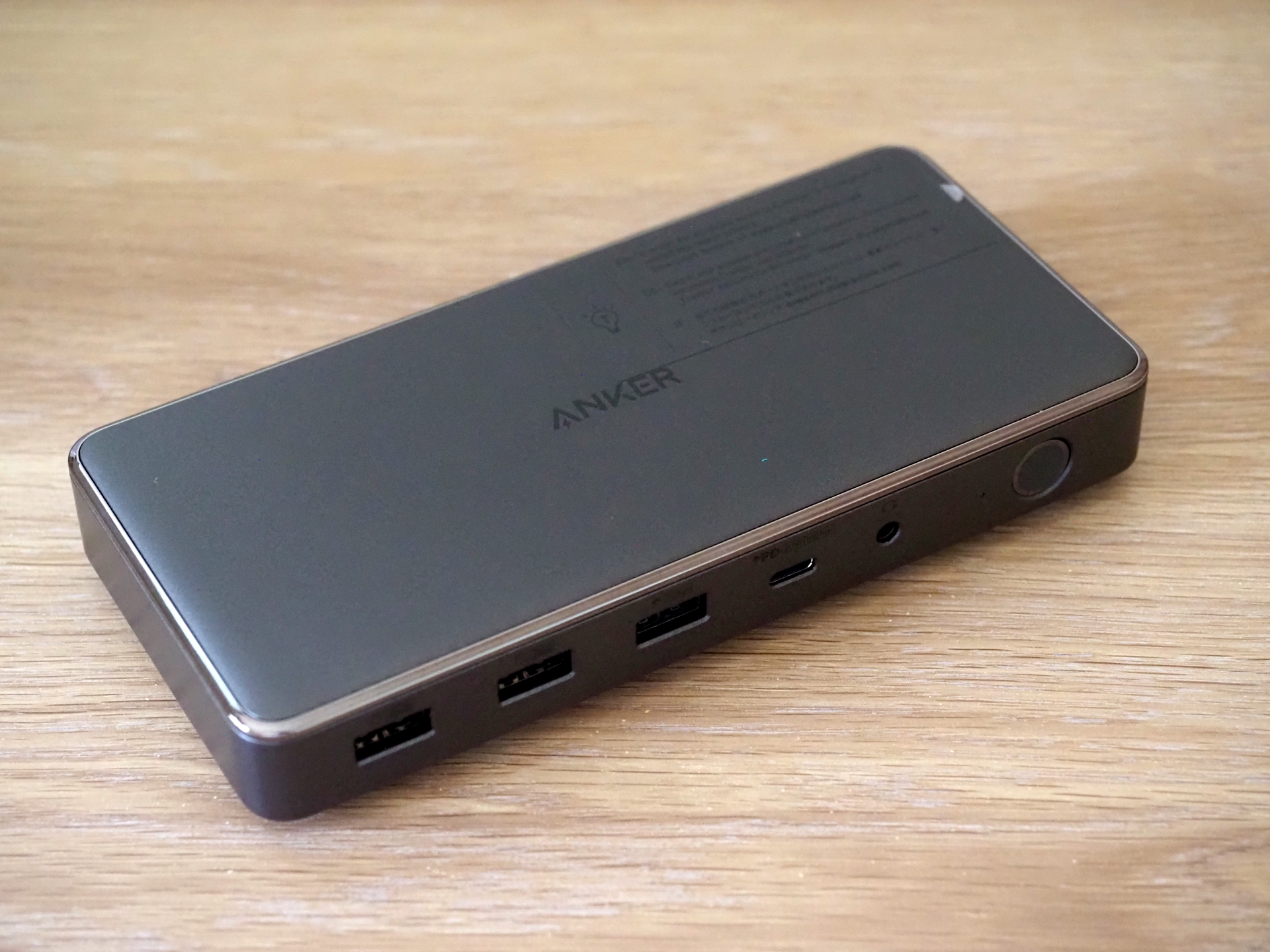 Anker 564 USB-C ドッキングステーション のレビュー | iPentec