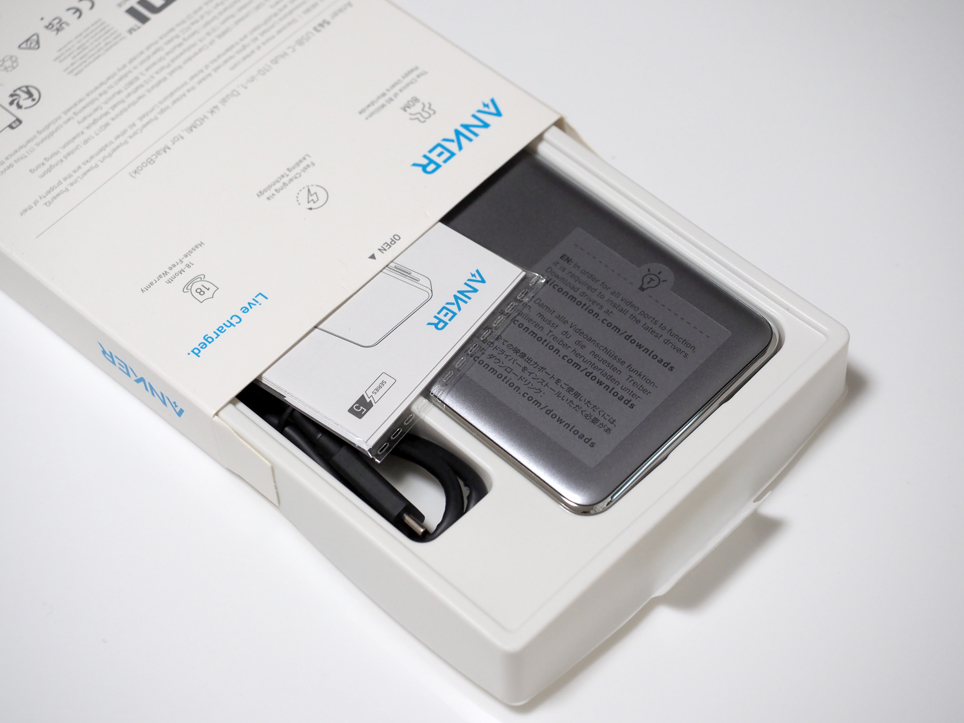 Anker 563 USB-C ハブ (10-in-1, Dual 4K HDMI, for MacBook) の