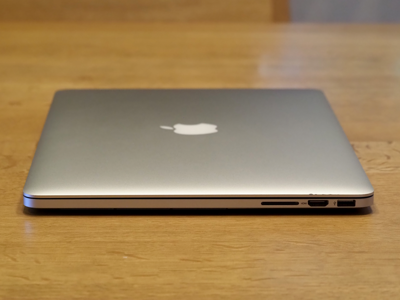 Apple MacBook Pro 15-inch Mid 2015 のレビュー:画像10