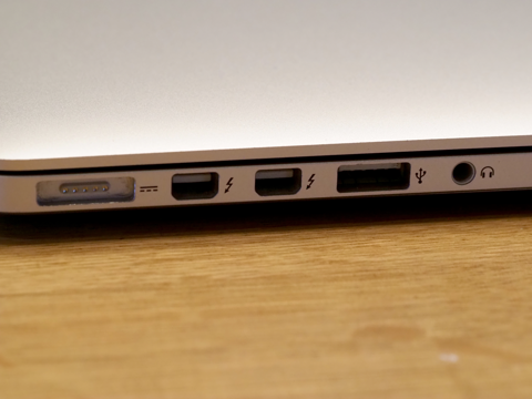 Apple MacBook Pro 15-inch Mid 2015 のレビュー:画像12