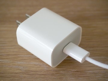 Apple MagSafe 充電器 (2m) のレビュー:画像18