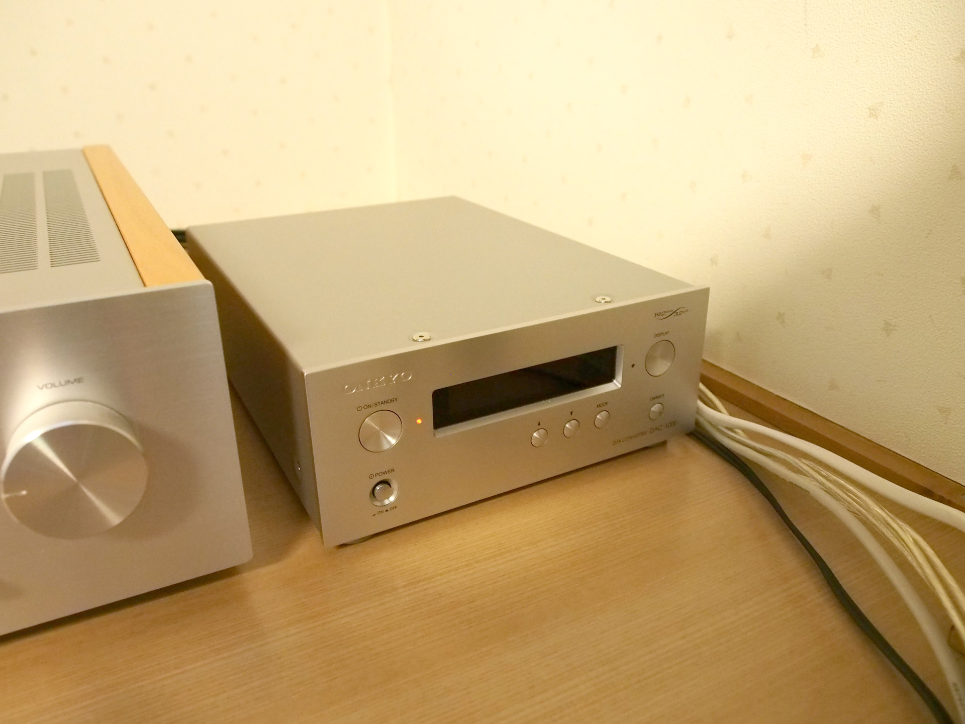 ONKYO DAC-1000 (D/Aコンバーター) のレビュー | iPentec