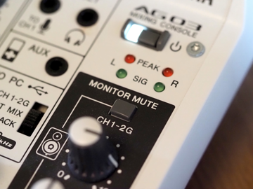 ONの状態 - YAMAHA AG03 でマイクの音声をモニター出力しないようにする:画像2