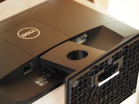 DELL 21.5インチモニタ E2216H のレビュー:画像10