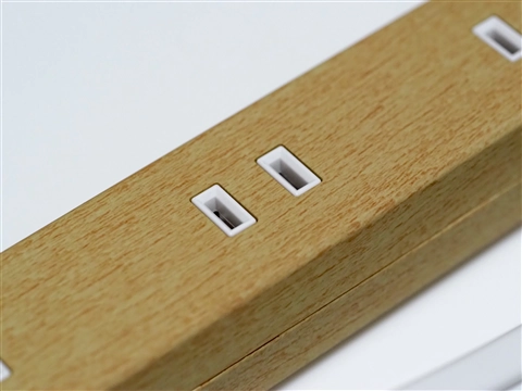 ELECOM 雷ガード付き 木目調 電源タップ ECT-0202O ECT-0203O のレビュー:画像6