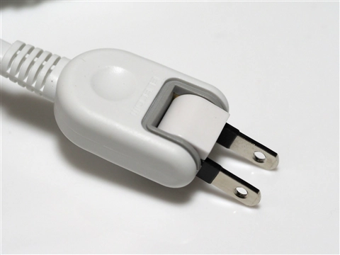 ELECOM 雷ガード付き 木目調 電源タップ ECT-0202O ECT-0203O のレビュー:画像5