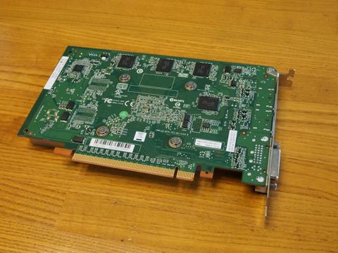 ELSA Quadro 2000 のレビュー:画像9