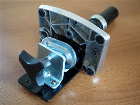 エルゴトロン LX デスクマウントアーム (LX Desk Mount LCD Arm) のレビュー:画像10