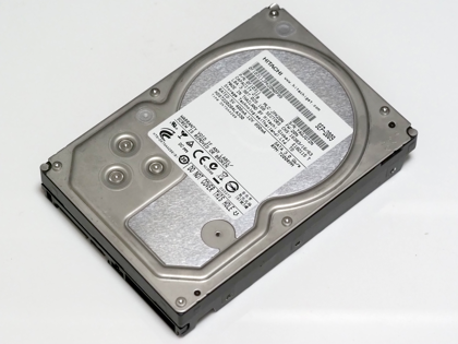 HGST HDS722020ALA330 0F10311 (2TB)のパフォーマンス - 読み書きの速度と性能:画像1