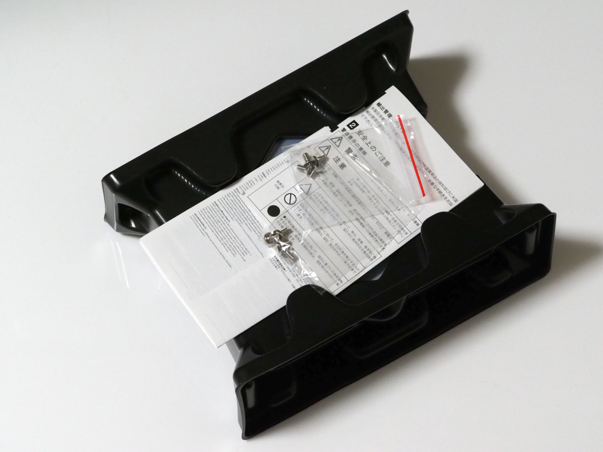 HGST Deskstar NAS HDN728080ALE604 0F29801 (8TB)のレビュー