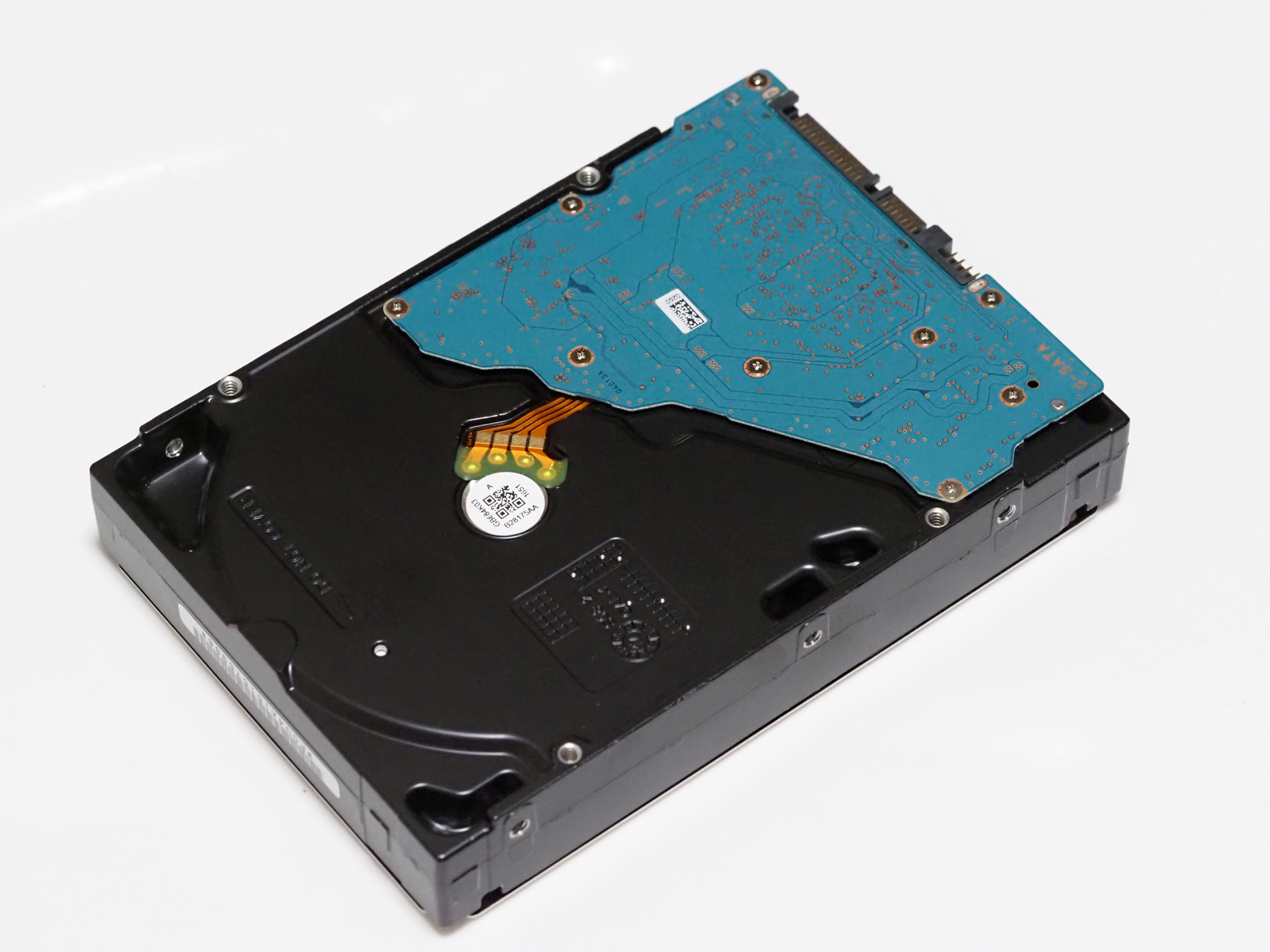 TOSHIBA MD05ACA800 8TB 3.5インチHDD 使用時間130 TOSHIBA MD05ACA800 8TB 3.5インチHDD 使用時間130 - メルカリ