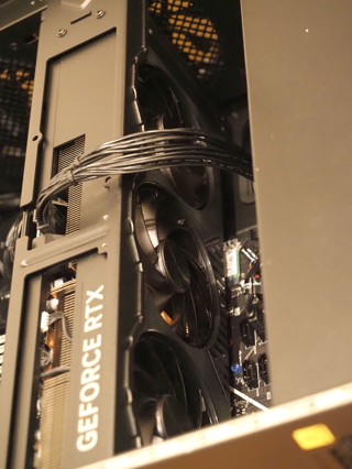 OMEN by HP 45L Gaming Desktop のレビュー (モデル GT22-1990jp GeForce RTX 4090版):画像50