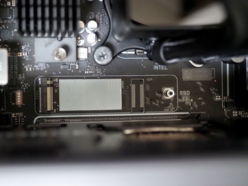 OMEN by HP 45L Gaming Desktop のレビュー (モデル GT22-3000jp GeForce RTX 5090版):画像31