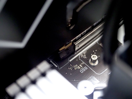 OMEN by HP 45L Gaming Desktop のレビュー (モデル GT22-3000jp GeForce RTX 5090版):画像38