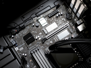 OMEN by HP 45L Gaming Desktop のレビュー (モデル GT22-3000jp GeForce RTX 5090版):画像39