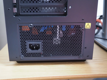 OMEN by HP 45L Gaming Desktop のレビュー (モデル GT22-3000jp GeForce RTX 5090版):画像25