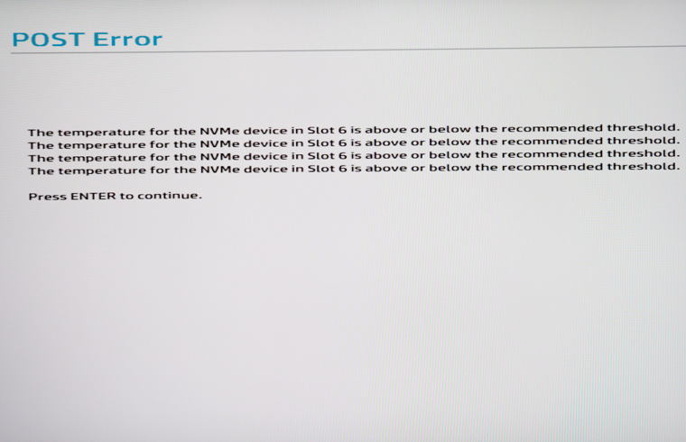 HP Z4 G4 Workstation にNVMe SSDを取り付けると 「The temperature for the NVMe device in Slot n is above or below the recommended threshold.」 POST Error が発生する:画像1