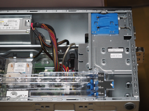 HPE ProLiant ML30 Gen9 でPCI Express カードを増設すると 