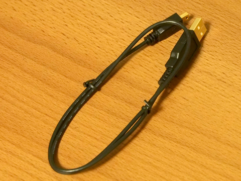 iBUFFALO USB2.0ケーブル (A to miniB) スリムタイプ ブラック のレビュー:画像2