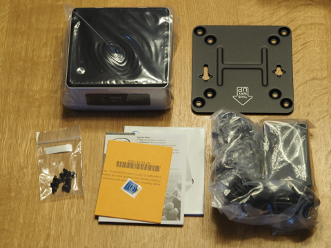 intel NUC NUC5CPYH のレビュー:画像6