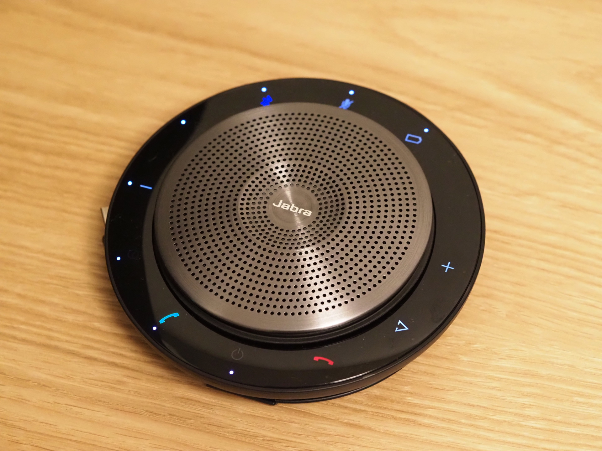 Jabra Speak 750 UC のレビュー | iPentec
