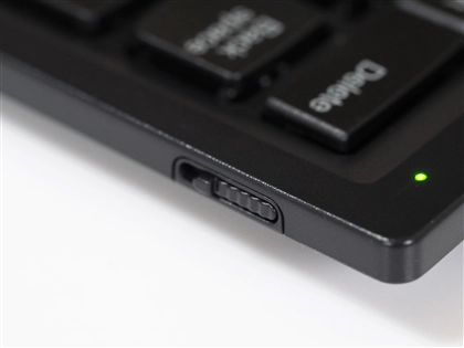 レノボ ThinkPad Bluetooth ワイヤレス・トラックポイント・キーボード 0B47181 のレビュー:画像12