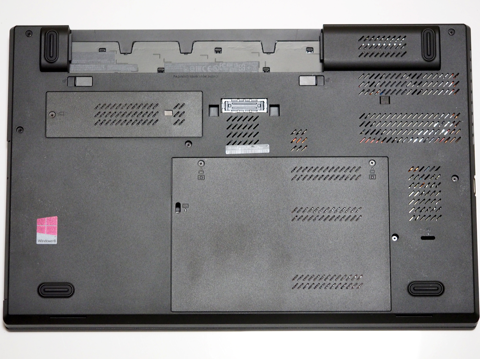 Lenovo Thinkpad W540 のHDDを交換する:画像1