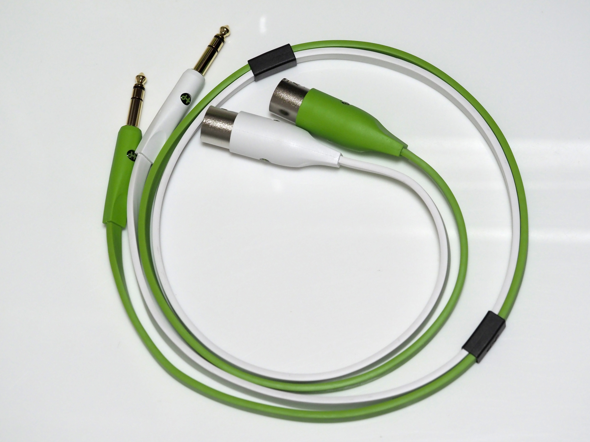 Oyaide オヤイデ d+TXM class B (TRS - XLRオス ケーブル) のレビュー