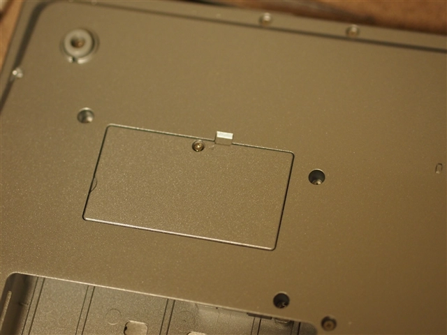 Panasonic Let’s Note CF-B10 / CF-B11 のメモリを交換して16GBにする (オンボードメモリの交換):画像14