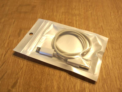 PLATA ライトニング USBケーブルのレビュー (iPhone5用接続ケーブル):画像1