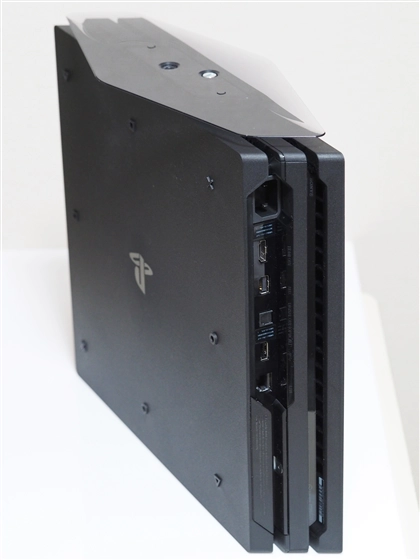 PlayStation4 Pro のHDDカバーが外れない:画像1