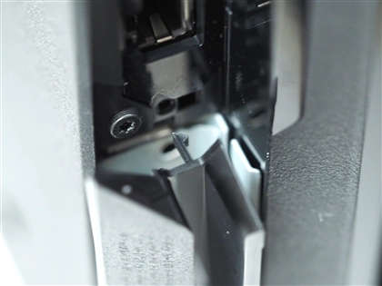 PlayStation4 Pro のHDDを交換する:画像3