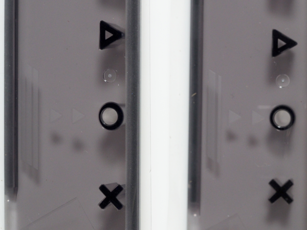 ”PlayStation 4”専用縦置きスタンド CUH-ZST2J のレビュー:画像10