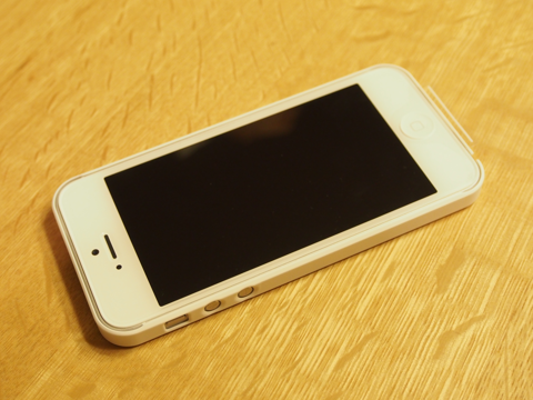 パワーサポート エアージャケットセット for iPhone5 PJK-71 のレビュー:画像3