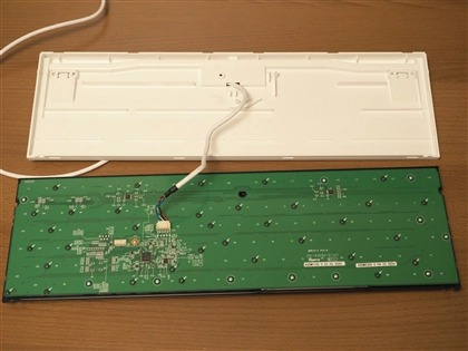 REALFORCE R2 を分解する:画像20