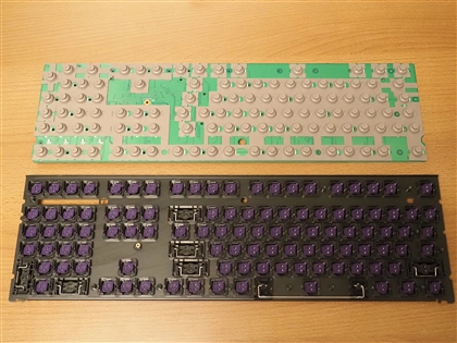 REALFORCE R2 を分解する:画像26