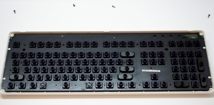 REALFORCE R3 を分解する:画像7
