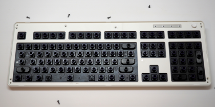 REALFORCE R3 を分解する:画像11
