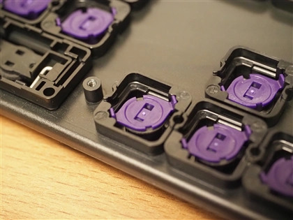 REALFORCEキーボードのキーの戻り時にばねの振動音がする:画像5