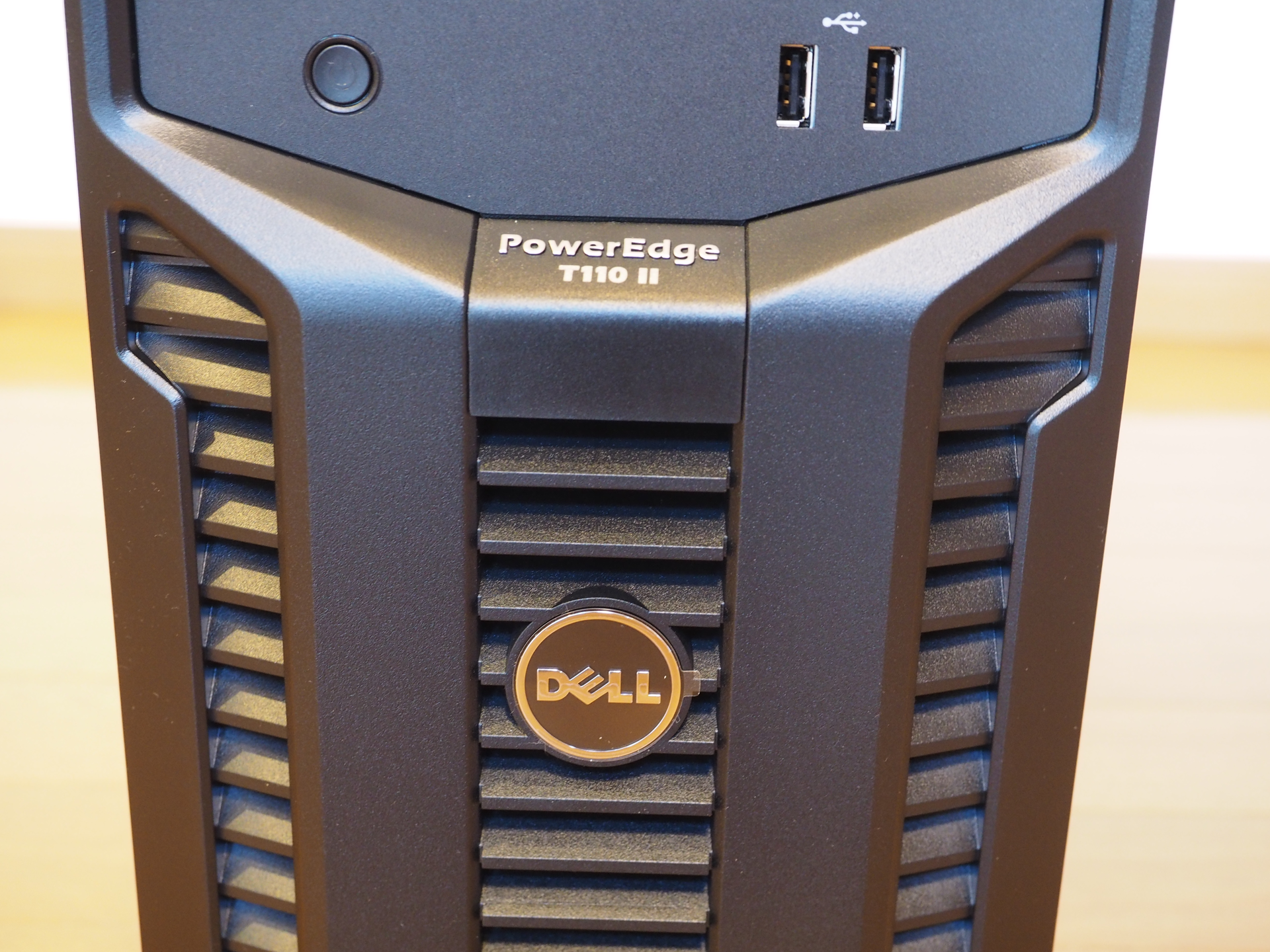 DELL PowerEdge T110 II のレビュー | iPentec